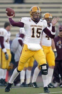 SEATTLE - OCTOBER 28: Danny Sullivan #15 of the Arizona State Sun Devils passes the ball before the game against the Washington Huskies on October 28, 2006 at Husky Stadium in Seattle Washington. The Sun Devils defeated the Huskies 26-23. (Photo by Otto G