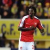 VILLARREAL, SPAIN - APRIL 07:  Emmanuel Adebayor of Arsenal celebrates scoring his team's first goal during the UEFA Champions League quarter-final first leg match between Villarreal and Arsenal at the Madrigal Stadium on April 7, 2009 in Villarreal, Spai