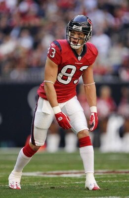 HOUSTON - DECEMBER 30: Kevin Walter #83 of the Houston Texans gets ready at the line during the game against the Jacksonville Jaguars at Reliant Stadium December 30, 2007 in Houston, Texas. The Texans won 42-28. (Photo by Brian Bahr/Getty Images)
