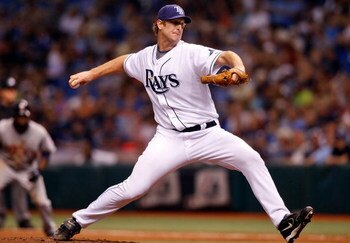 ST. PETERSBURG, FL - SEPTEMBER 19: Relief pitcher Jeff Niemann #34 of the Tampa Bay Rays pitches against the Minnesota Twins during the game on September 19, 2008 at Tropicana Field in St. Petersburg, Florida. (Photo by J. Meric/Getty Images)