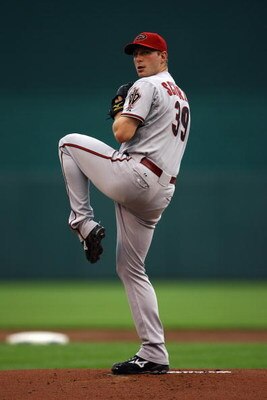 KANSAS CITY, MO - JUNE 17:  Max Scherzer #39 of the Arizona Diamondbacks pitches against the Kansas City Royals during the game on June 17, 2009 at Kauffman Stadium in Kansas City, Missouri. (Photo by Jamie Squire/Getty Images)