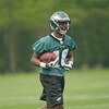 PHILADELPHIA - MAY 1: Wide receiver Jeremy Maclin #18 of the Philadelphia Eagles runs the ball during minicamp practice at the NovaCare Complex on May 1, 2009 in Philadelphia, Pennsylvania. (Photo by Hunter Martin/Getty Images)