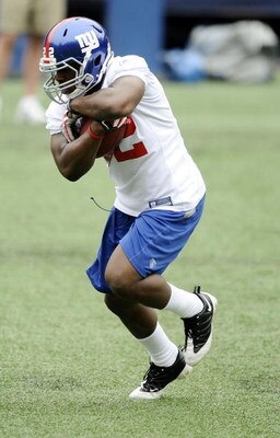 EAST RUTHERFORD, NJ - MAY 09:  Andre Brown #22 of the New York Giants works out at rookie camp on May 9, 2009 in East Rutherford, New Jersey.  (Photo by Jeff Zelevansky/Getty Images)