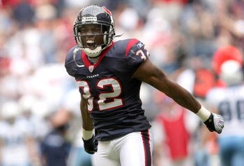 HOUSTON - DECEMBER 14:  Cornerback Fred Bennett #32 of the Houston Texans celebrates after a Texans fumble recovery against the Tennessee Titans on December 14, 2008 at Reliant Stadium in Houston, Texas.  The Texans won 13-12.  (Photo by Stephen Dunn/Gett