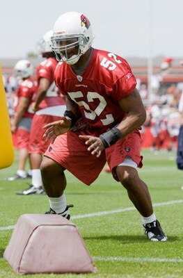 TEMPE, AZ - MAY 2 :  Cody Brown #52 of the Arizona Cardinals participates in a drill during a team minicamp at the team training facility on May 2, 2009 in Tempe, Arizona.  (Photo by Jonathan Willey/Getty Images)