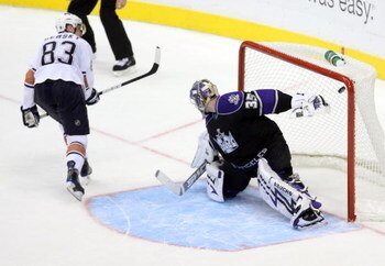 LOS ANGELES, CA - DECEMBER 05:  Ales Hemsky #83 of the Edmonton Oilers lifts the game winning goal over goaltender Jason LaBarbera #35 of the Los Angeles Kings during the shootout at Staples Center on December 5, 2008 in Los Angeles, California.  (Photo b
