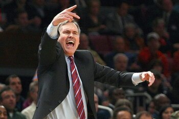 NEW YORK - FEBRUARY 17:  Head coach Mike D'Antoni of the New York Knicks yells during the game against the San Antonio Spurs at Madison Square Garden on February 17, 2009 in New York City. NOTE TO USER: User expressly acknowledges and agrees that, by down