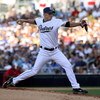 SAN DIEGO - APRIL 06:  Pitcher Jake Peavy #44 of the San Diego Padres throws a pitch against the Los Angeles Dodgers on April 6, 2009 at Petco Park in San Diego, California.  The Dodgers won 4-1.  (Photo by Stephen Dunn/Getty Images)