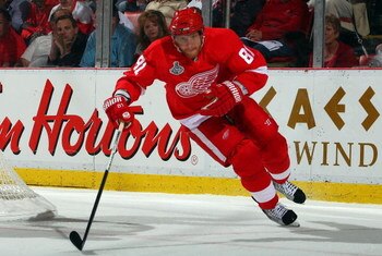 DETROIT - JUNE 12:  Marian Hossa #81 of the Detroit Red Wings skates against the Pittsburgh Penguins during Game Seven of the 2009 NHL Stanley Cup Finals at Joe Louis Arena on June 12, 2009 in Detroit, Michigan.  (Photo by Jim McIsaac/Getty Images)