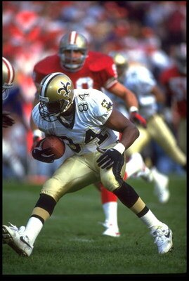 15 NOV 1992:  NEW ORLEANS SAINTS WIDE RECEIVER ERIC MARTIN MAKES A MOVE AFTER MAKING CATCH DURING 20-21 LOSS TO THE SAN FRANCISCO 49ERS AT CANDLESTICK PARK IN SAN FRANCISCO, CALIFORNIA.