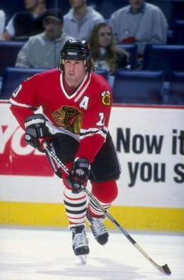 17 Mar 1998: Tony Amonte #10 of the Chicago Blackhawks in action during the Blackhawks 5-3 win over the Buffalo Sabres at Marine Midland Arena in Buffalo, New York.