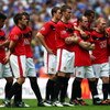 LONDON, ENGLAND - AUGUST 09:  Manchester United players look despondent in the penalty shoot out during the FA Community Shield match between Manchester United and Chelsea at Wembley Stadium on August 9, 2009 in London, England.  (Photo by Jamie McDonald/