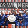 LONDON, ENGLAND - AUGUST 09:  Captain John Terry of Chelsea leads the celebrations with the trophy after victory in the FA Community Shield match between Manchester United and Chelsea at Wembley Stadium on August 9, 2009 in London, England.  (Photo by Phi