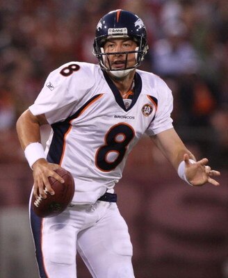 SAN FRANCISCO - AUGUST 14:  Quarterback Kyle Orton #8 of the Denver Broncos looks to pass against the San Francisco 49ers during the preseason game on August 14, 2009 at Candlestick Park in San Francisco, California. (Photo by Jed Jacobsohn/Getty Images)