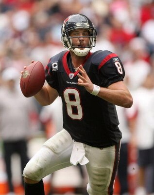 HOUSTON - DECEMBER 14:  Quarterback Matt Schaub #8 of the Houston Texans scrambles with the ball against the Tennessee Titans on December 14, 2008 at Reliant Stadium in Houston, Texas.  The Texans won 13-12.  (Photo by Stephen Dunn/Getty Images)