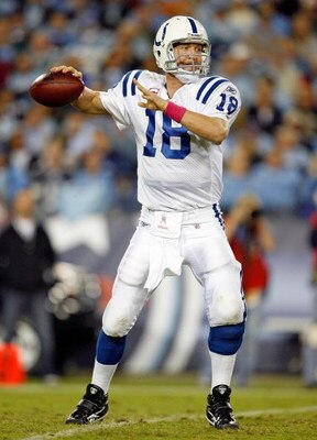 NASHVILLE, TN - OCTOBER 11:  Peyton Manning #18 of the Indianapolis Colts throws the ball during the NFL game against the Tennessee Titans at LP Field on October 11, 2009 in Nashville, Tennessee.  The Colts won 31-9. (Photo by Andy Lyons/Getty Images)