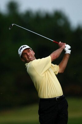 OAKVILLE, ONTARIO - JULY 26: Kevin Sutherland plays his second shot on the third hole during round three of the RBC Canadian Open at Glen Abbey Golf Club on July 26, 2009 in Oakville, Ontario, Canada.  (Photo by Chris McGrath/Getty Images)
