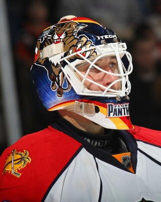 UNIONDALE, NY - DECEMBER 31: Tomas Vokoun #29 of the Florida Panthers tends the net against the New York Islanders on December 31, 2008 at the Nassau Coliseum in Uniondale, New York. (Photo by Bruce Bennett/Getty Images)