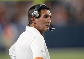 DENVER - AUGUST 30: Head coach Mike Shanahan of the Denver Broncos oversees his team during NFL preseason action against the Arizona Cardinals at Invesco Field August 30, 2007 in Denver, Colorado. (Photo by Doug Pensinger/Getty Images)