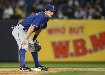 NEW YORK - JUNE 03:  Ian Kinsler #5 of the Texas Rangers in the field  against the New York Yankees on June 3, 2009 at Yankee Stadium in the Bronx borough of New York City.  (Photo by Nick Laham/Getty Images)