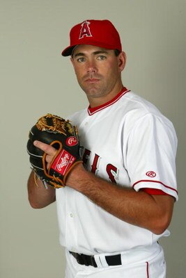 26 FEB 2002: Brendon Donnelly of the Anaheim Angels poses for a photo during Team Photo Day at the Angels Training Facility  at Diablo Stadium in Tempe, Az. Digital Photo. Photo by Tom Hauck/Getty Images.