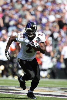 NASHVILLE, TN - NOVEMBER 12: Chris McAlister #21 of the Baltimore Ravens reaches for a pass during the NFL game against the Tennessee Titans on November 12, 2006 at LP Field in Nashville, Tennessee. (Photo by Andy Lyons/Getty Images)