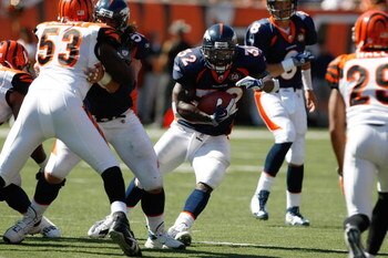 CINCINNATI, OH - SEPTEMBER 13:  Running back LaMont Jordan #32 of the Denver Broncos runs with the football against  the Cincinnati Bengals at Paul Brown Stadium on September 13, 2009 in Cincinnati, Ohio. The Broncos defeated the Bengals 12-7. (Photo by S