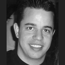 Todd  Farino