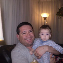 DANNY FLORES