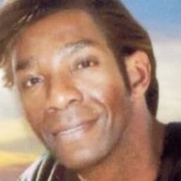 Ronnie C Wright