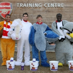 Arsenal_GOSH_35_091027MAFC_profile_page.jpg